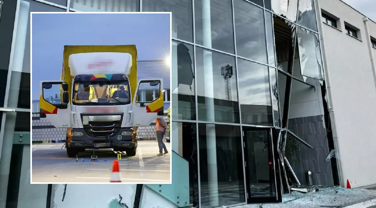 Imagine cu TIR-ul și clădirea bisericii din Austria