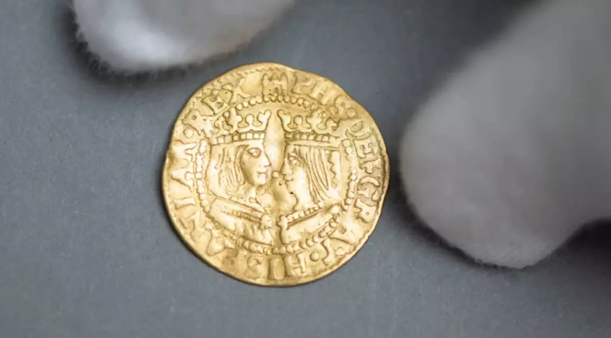 Moneda de aur, veche de peste 400 de ani