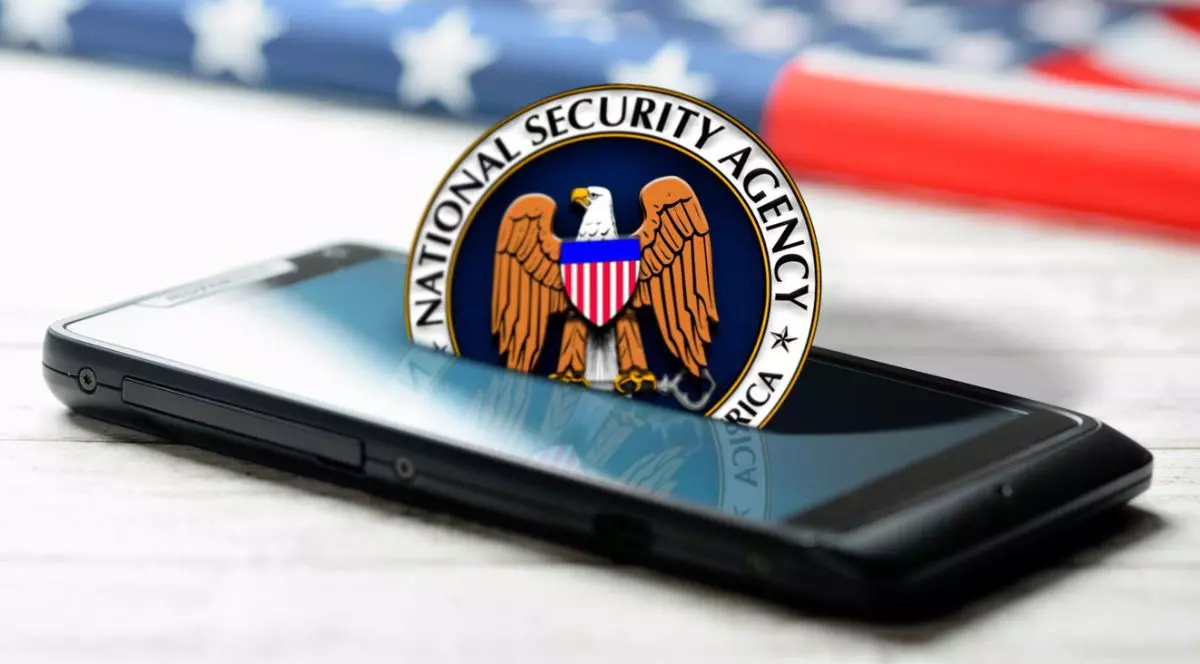 Telefonul mobil și semnul NSA,