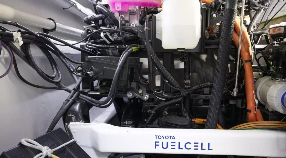 Noul sistem de la Toyota, fuel cell, bazat pe hidrogen