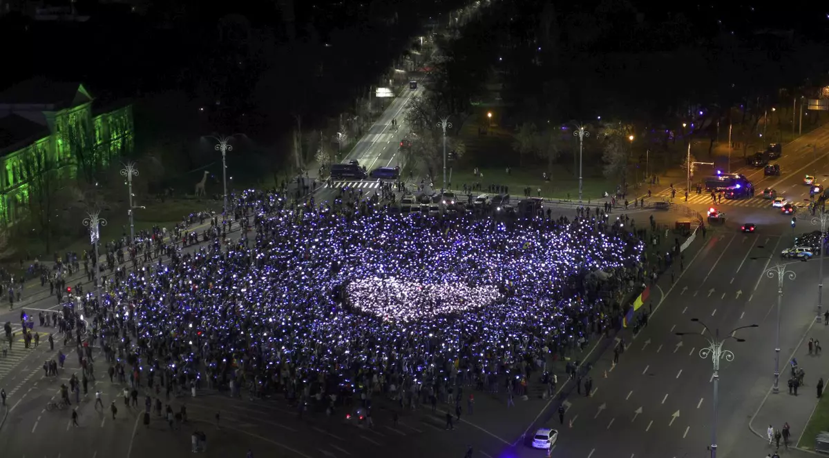 Alternativa la Europa: întunericul așteaptă