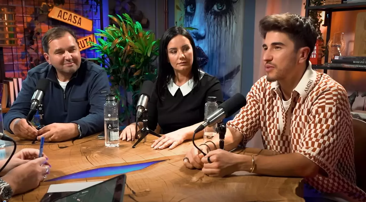 Sebastian Dobrincu și părinții lui