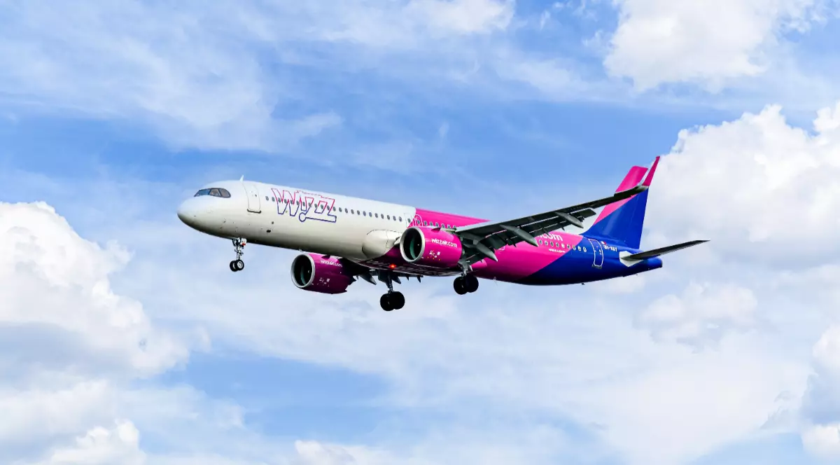 Un avion Wizz Air aflat în timpul zborului