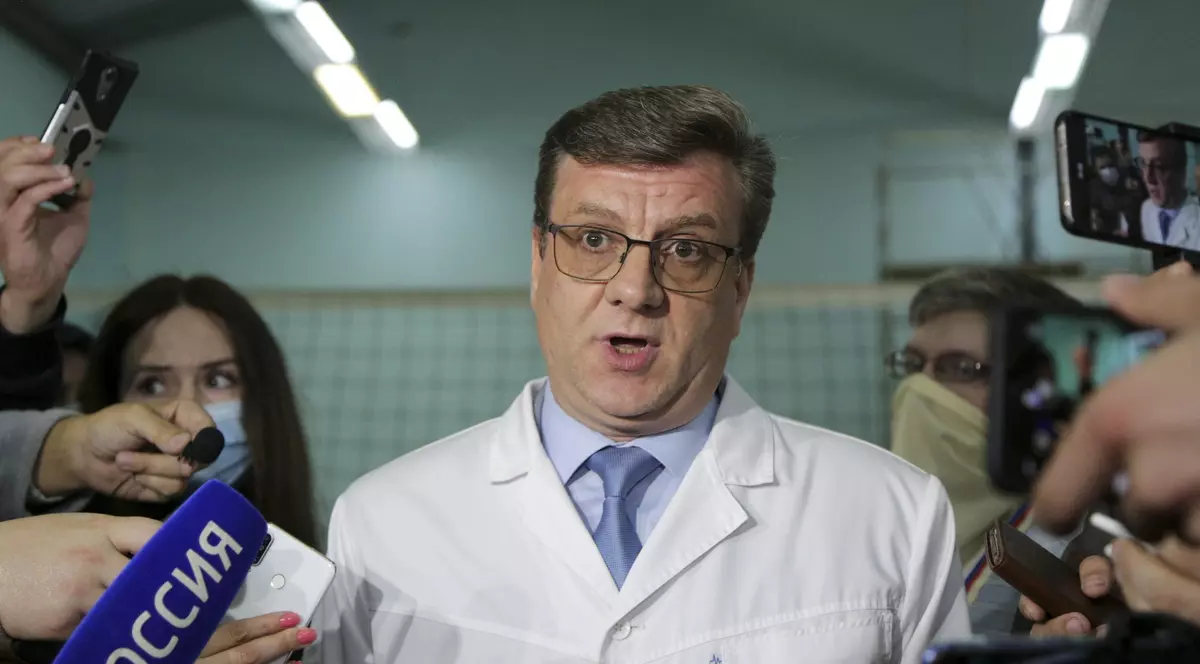 Doctorul rus care a negat otrăvirea lui Aleksei Navalnîi, pus șef la spitalul armatei din Omsk