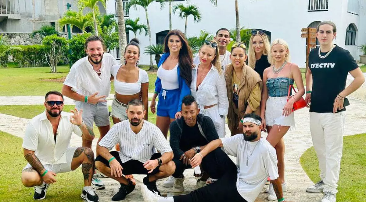 Alin Chirilă, alături de colegii lui de la Survivor România 2023