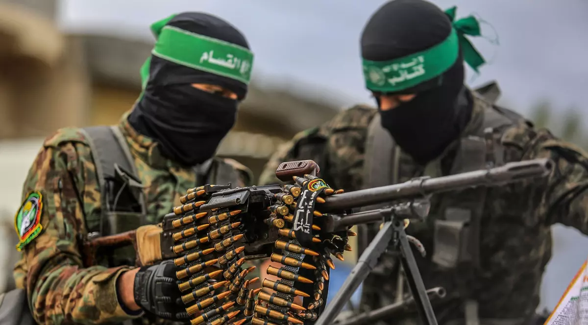 Luptători din Brigăzile Ezz al-Din Al-Qassam, aripa militară a Hamas Foto: Hepta