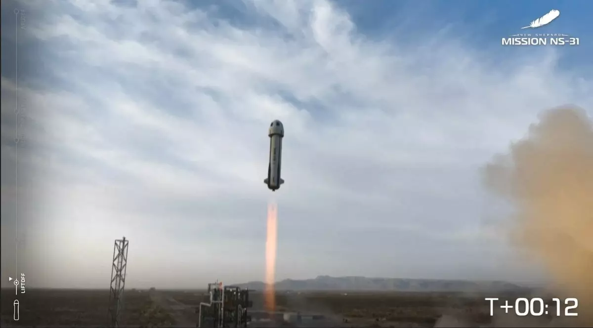 Cântăreața Katy Perry (40 de ani) a plecat în spațiu luni, 14 aprilie, la bordul unei rachete aparținând Blue Origin, compania spațială deținută de fondatorul Amazon, Jeff Bezos