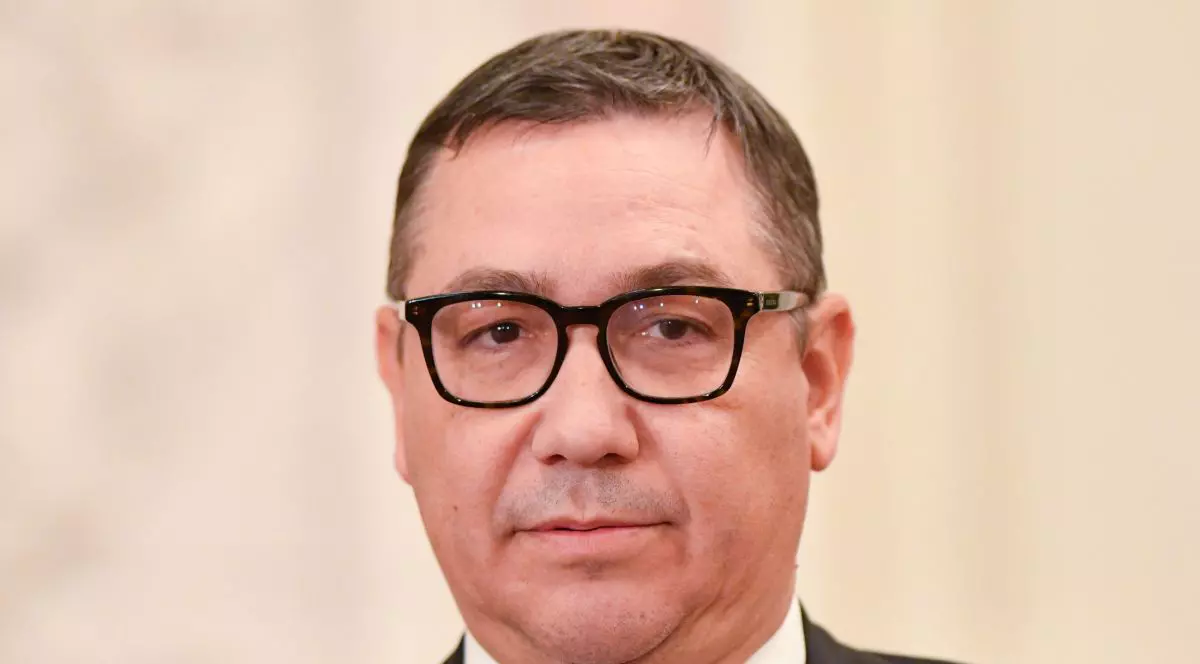 Victor Ponta, în prim plan, candidat la alegerile prezidențiale din 4 mai 2025