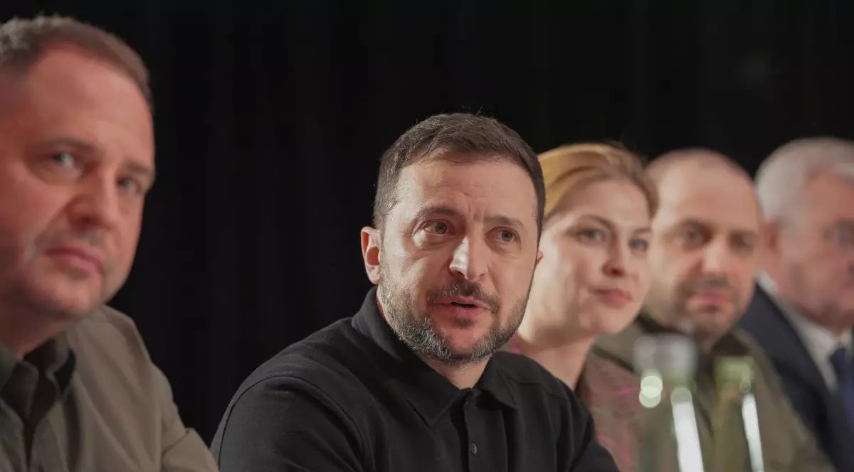 Delegația ucraineană, cu Volodimir Zelenski (al doilea din imagine) în frunte, la o întrevedere cu vicepreședintele american JD Vance pe 14 februarie, la Munchen. Imagine cu caracter ilustrativ Foto Hepta
