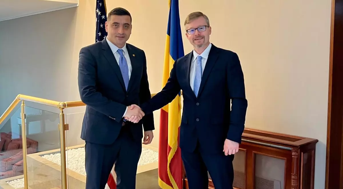 George Simion și Michael Dickerson