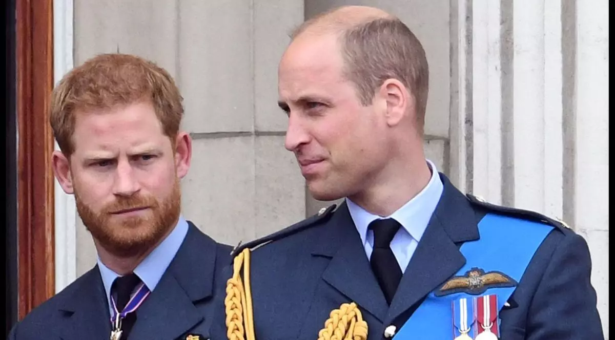 Prințul William și prințul Harry participă, la Londra, la festivitățile care au marcat 100 de ani de la înființarea Royal Air Force, în 2018