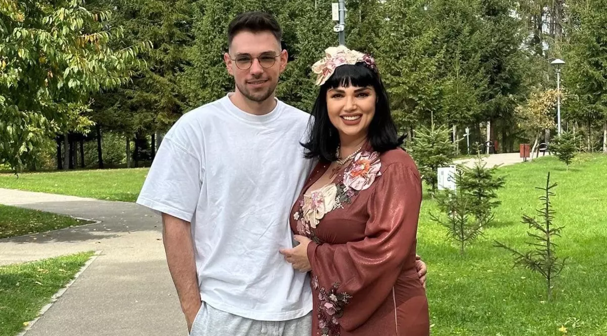 Ozana Barabancea, alături de fiul ei, Andrew Barabancea