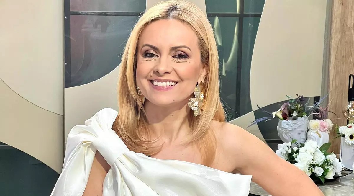 Imagini rare cu fiica Simonei Gherghe. Ana a împlinit 8 ani. „Viața cu tine e un carusel de emoții și bucurii”