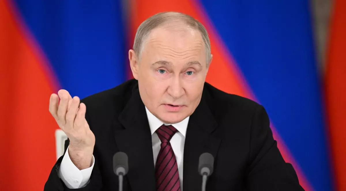 Vladimir Putin nu s-a dus la negocierile de pace din Turcia pentru că îi e frică să nu fie asasinat: „Este un Walking Dead”