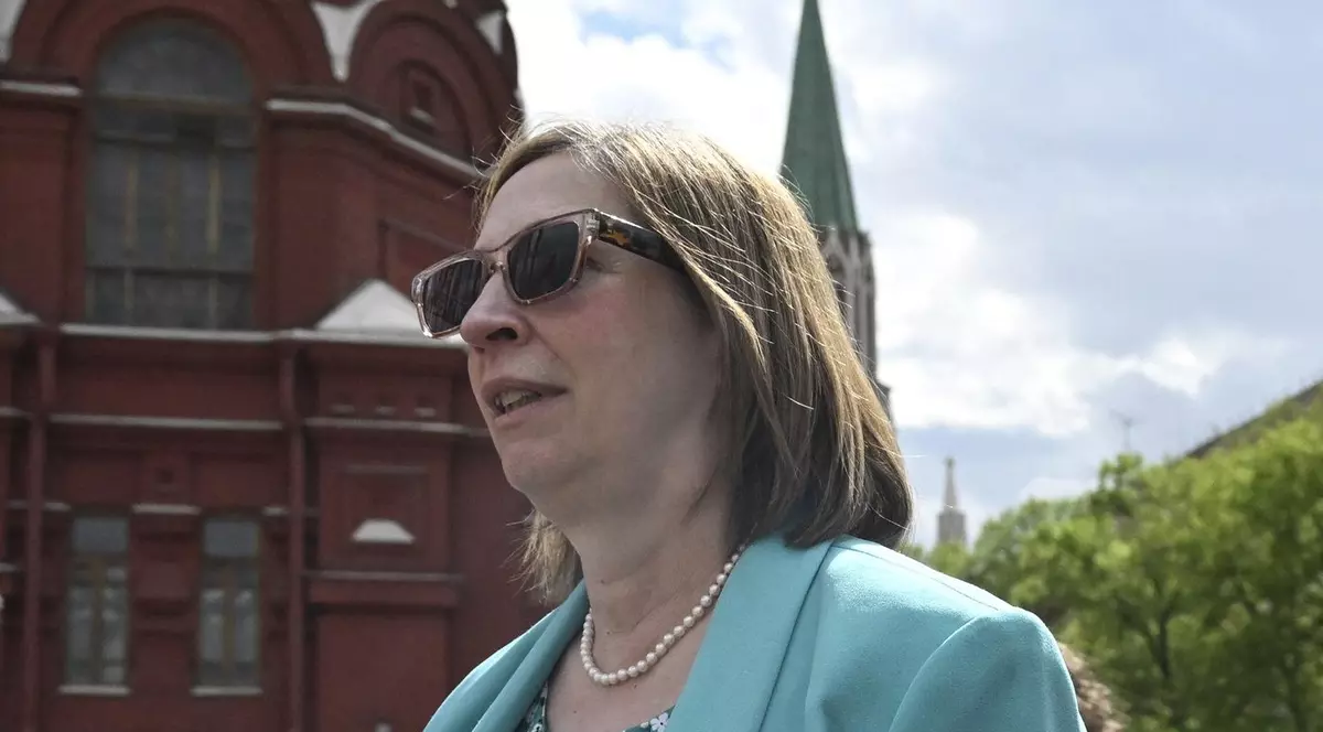 Ambasadoarea Lynne Tracy Foto; Profimedia