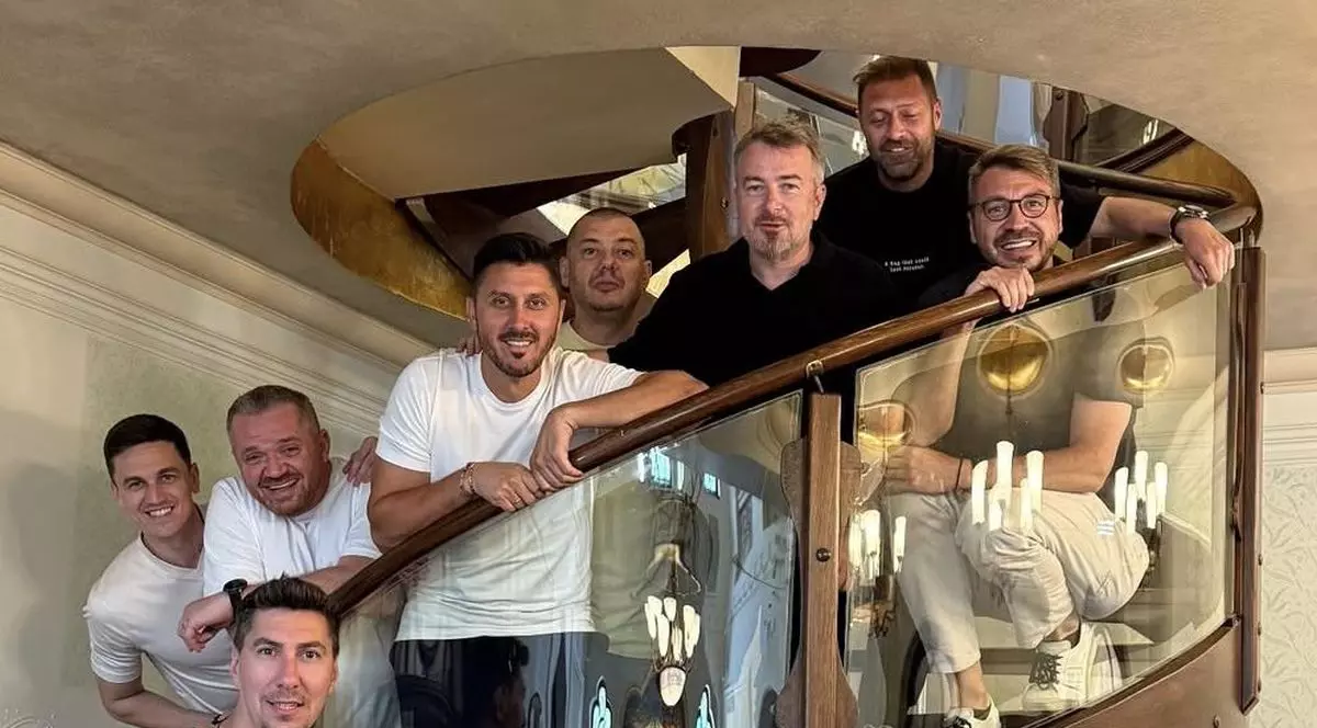 Ciprian Marica, Florin Gardoș, Costel Pantilimon, Răzvan Raț, Costin Ștucan și Cristi Pulhac au semnat cu PRO TV