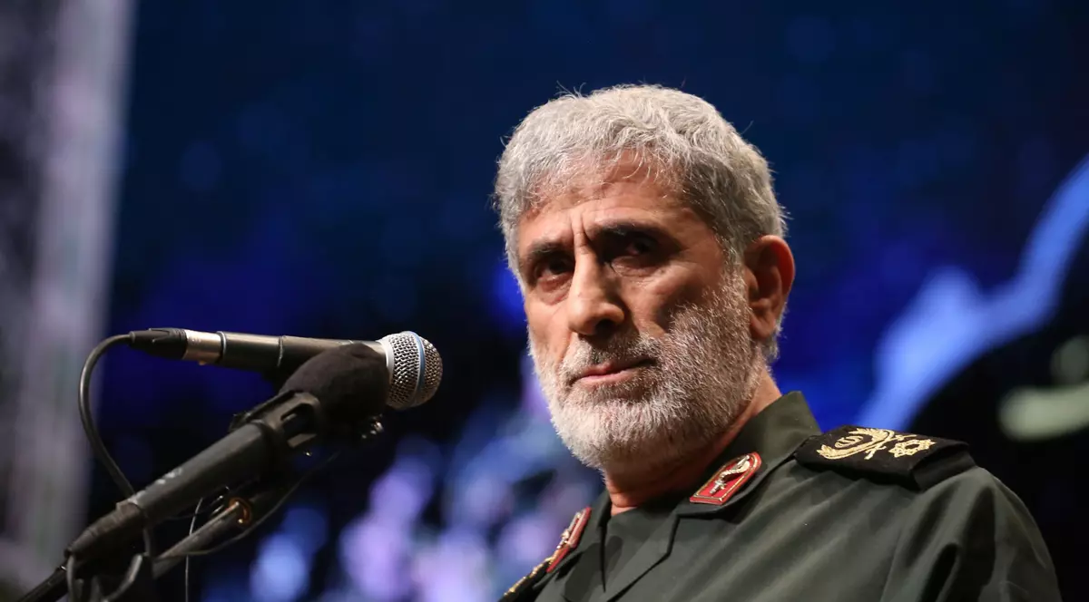 Generalul Esmail Qaani, șeful Forței Quds a Iranului, vorbește în cadrul unei ceremonii. Foto Hepta