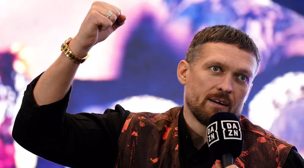 Oleksandr Usîk, într-o conferință pe stadionul Wembley, din Londra Foto: Profimedia