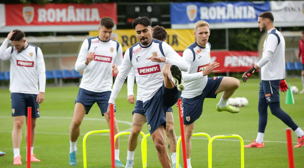 Ștefan Baiaram ratează Euro U21 din Slovacia din cauza unei accidentări. Fotbalistul Craiovei are o poveste emoționantă, după ce a fost abandonat la 6 luni: „E un ghinionist”