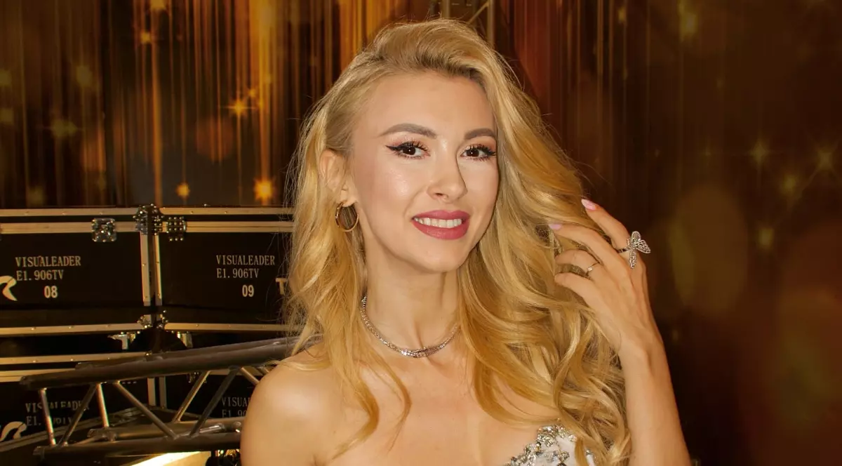 Andreea Bălan a spus pe ce cheltuie banii pe care îi câștigă: „Haideți să vă arăt unde se duc 30% din încasările mele”. Are 30 de ani de carieră