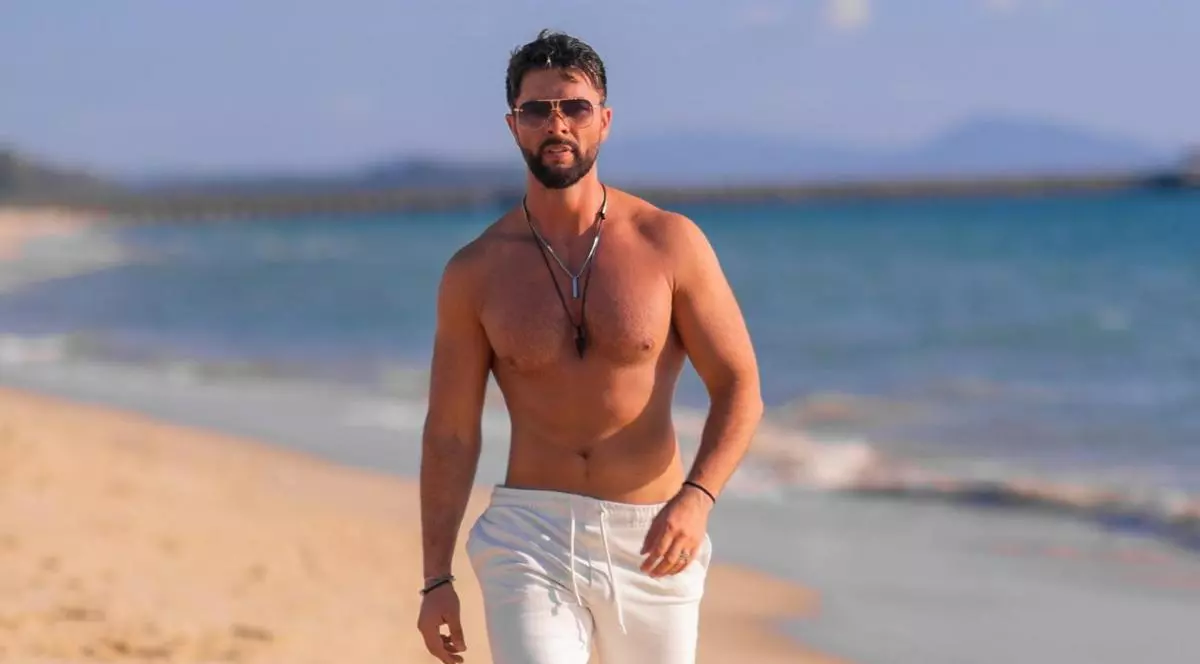 Cine este Andrei Vasile de la „Insula Iubirii”, sezonul 9. „Dacă îmi dai lumină, strălucesc, pot deveni și un Luceafăr”