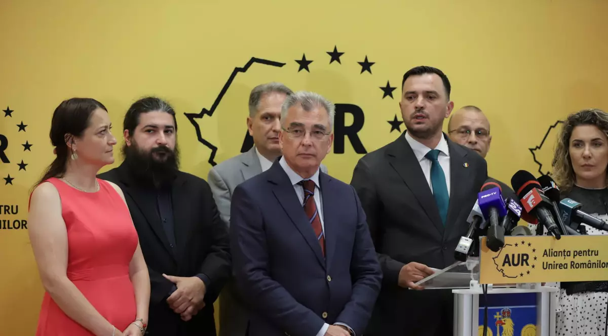 Reprezentanții AUR depun moțiune de cenzură contra Guvernului Bolojan