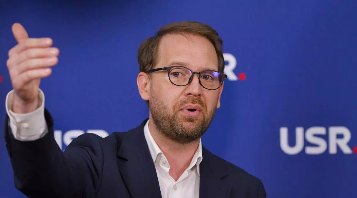 Primarul Timișoarei, Dominic Fritz, în timpul unui discurs la sediul partidului USR