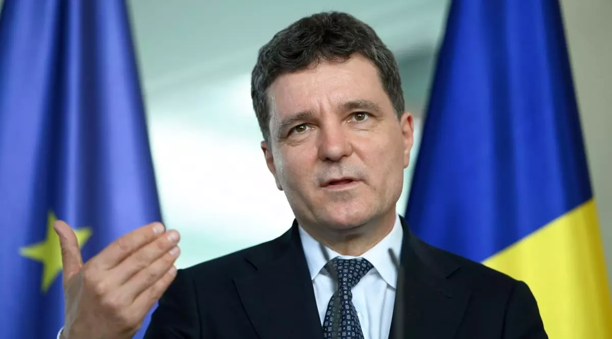 Nicușor Dan va merge în SUA să discute cu Donald Trump, dar sunt șanse minime ca România să fie reprimită în programul Visa Waiver în acest an
