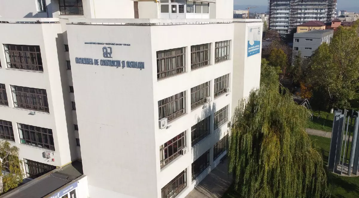 Clădirea Facultății de Construcții și Instalații din Iași