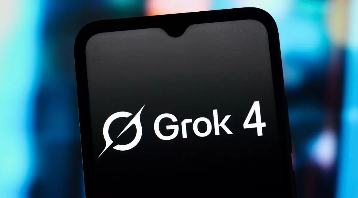 logo-ul inteligenței artificiale Grok 4 afișat pe ecranul unui telefon mobil cu un fundal difuz albastru