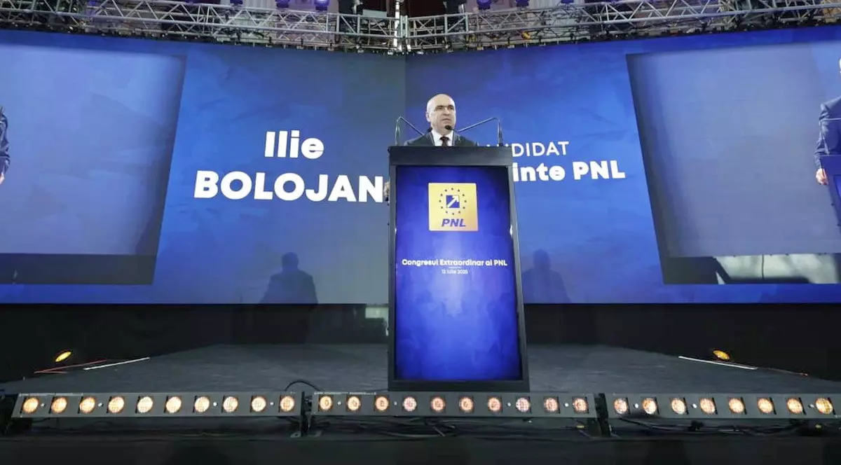 Premierul Ilie Bolojan, președinte interimar al PNL; a fost singurul candidat la șefia partidului la Congresul extraordinar de la Parlament