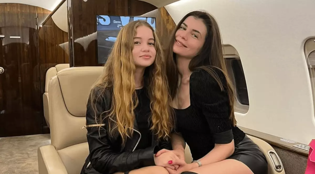 Irina Columbeanu și Monica Gabor