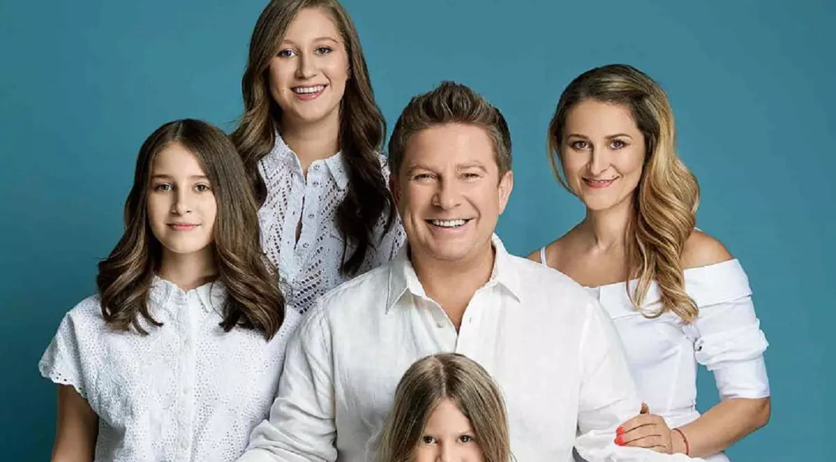 Care este, de fapt, relația lui Pavel Bartoș cu fetele lui. Detalii neștiute din familia actorului. „Își fac bugetele lor”