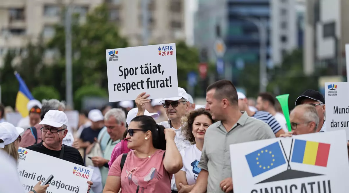 Protest impotriva taierilor de sporuri