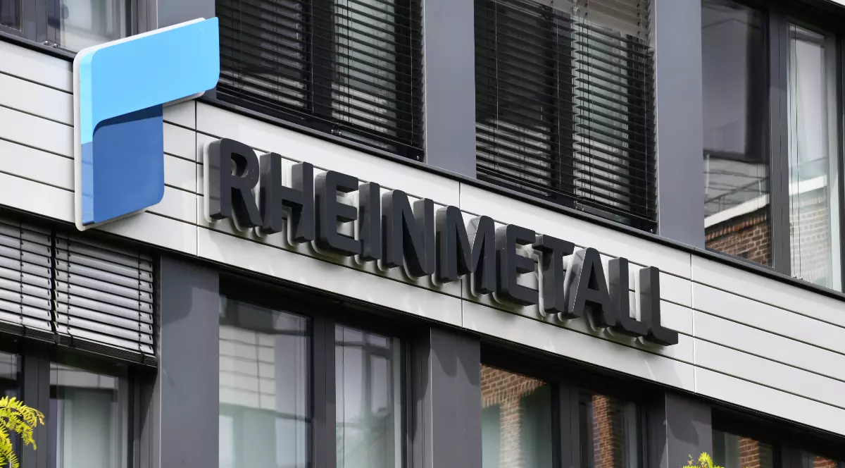 O clădire pe care este scris Rheinmetall, în Germania
