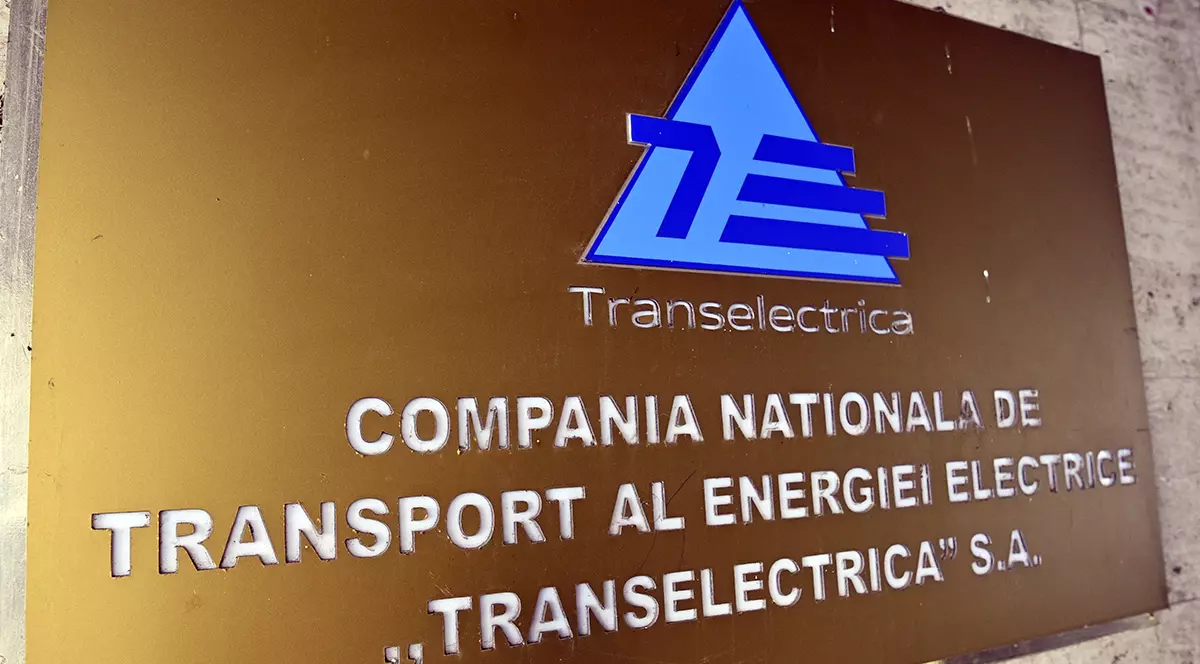 Transelectrica, paradisul de stat: bonusuri ilegale de 29 de milioane de lei. Șefii au luat 780 de euro pentru chirie, având locuințe pe lângă București
