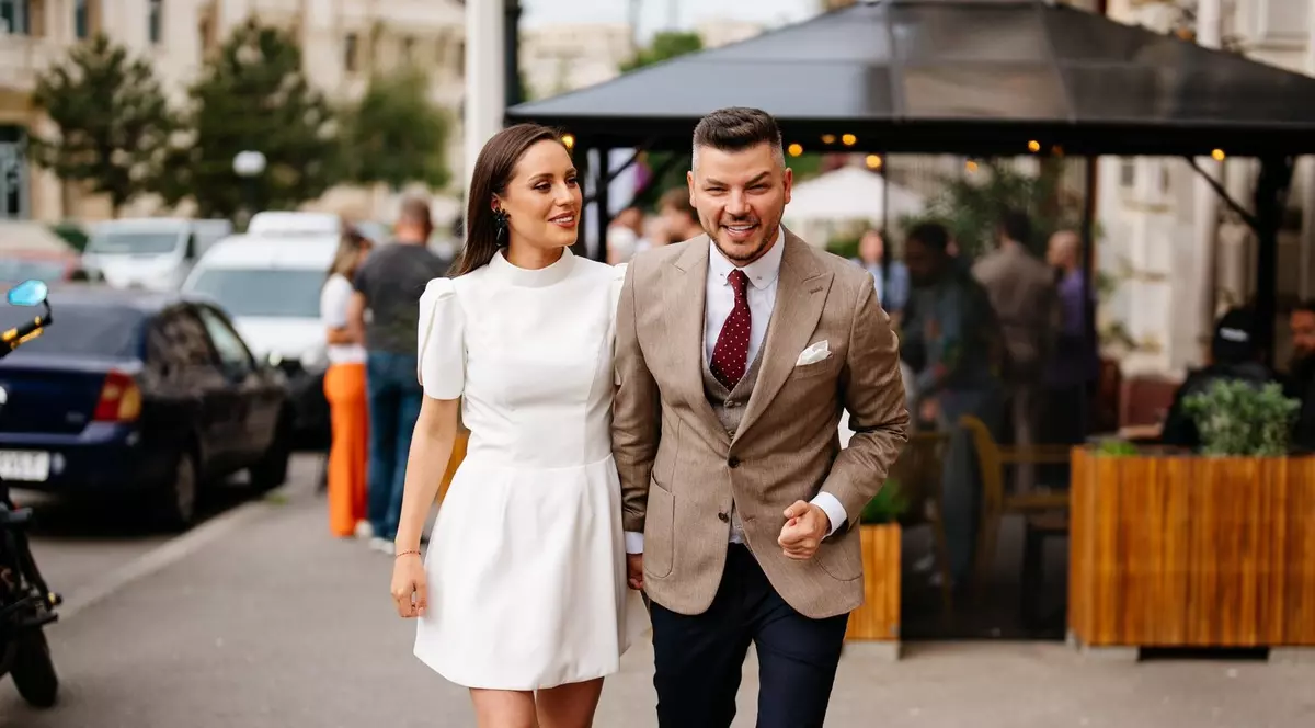 Valentin Luca și Roxana s-au căsătorit religios. Imagini de la nunta fostului finalist „Românii au talent”. „A fost cea mai frumoasă zi din viața noastră”