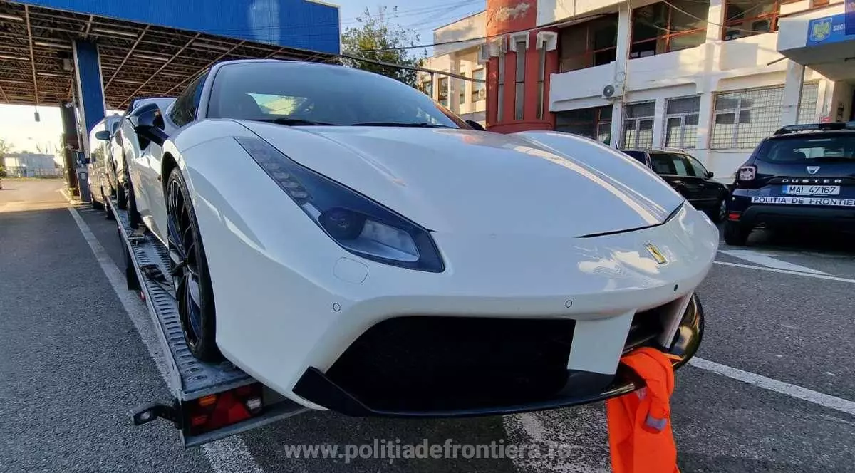 Mașină de lux reținută de poliția de frontieră, 31 iulie 2025