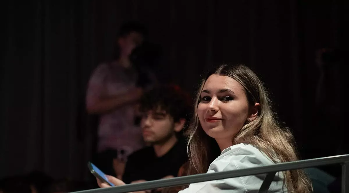Alexandra Manda, românca admisă pentru master la una dintre cele mai importante academii de film din America
