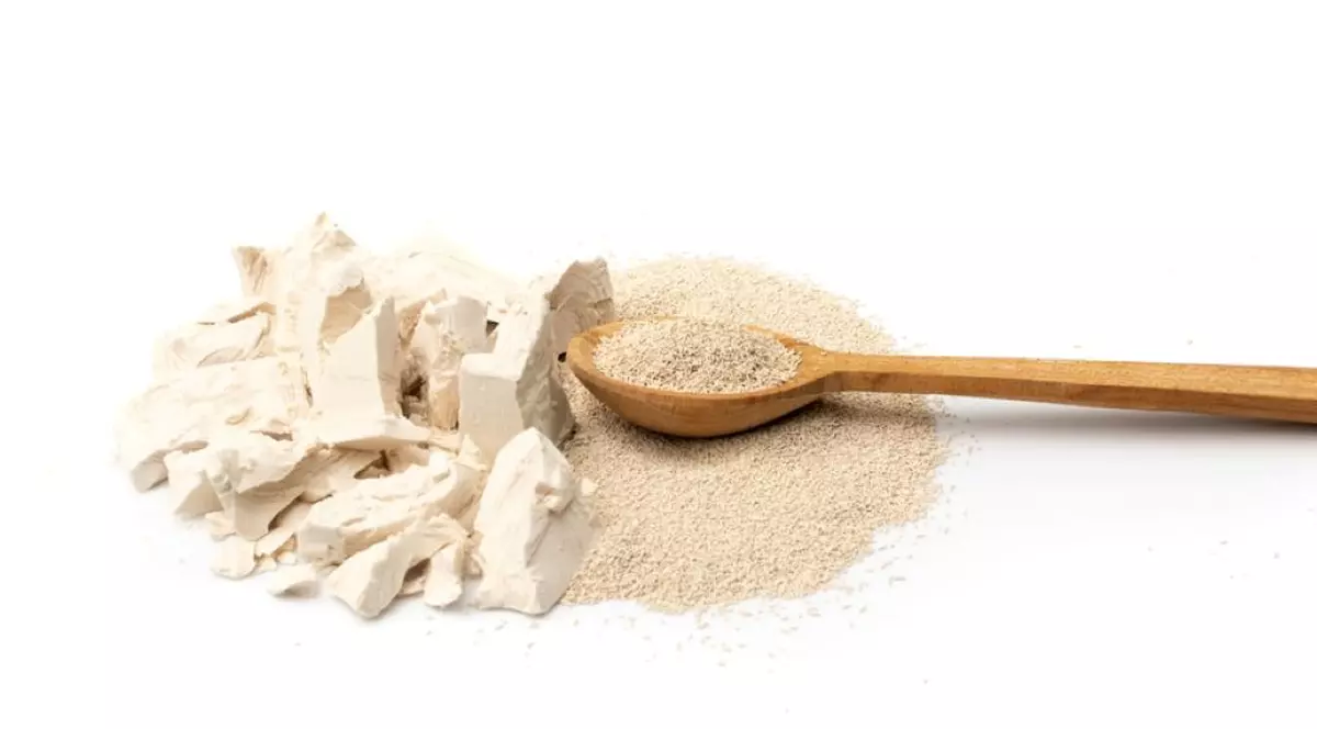 Câtă drojdie se pune la 1 kg de făină