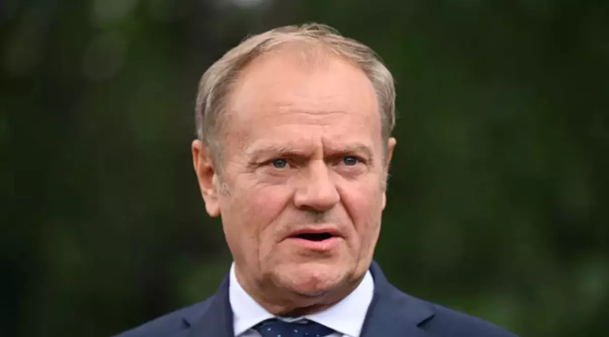 Donald Tusk, premierul polonez, în timp ce vorbește