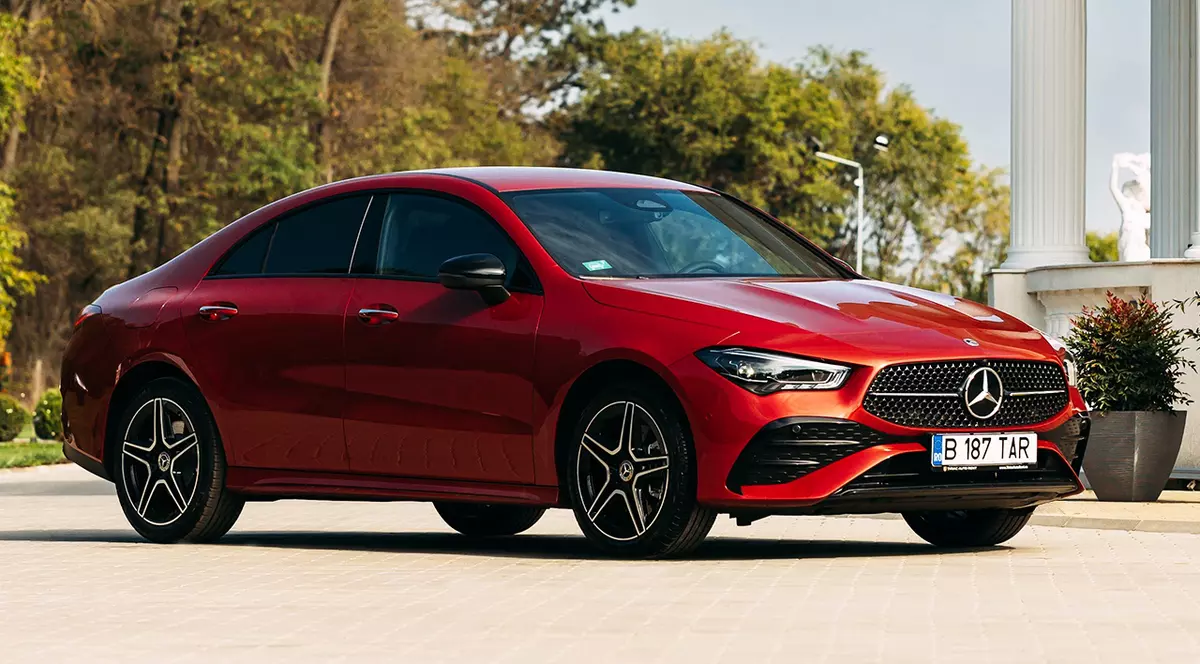 Închirierea auto pe termen scurt – soluția inteligentă pentru companiile în mișcare