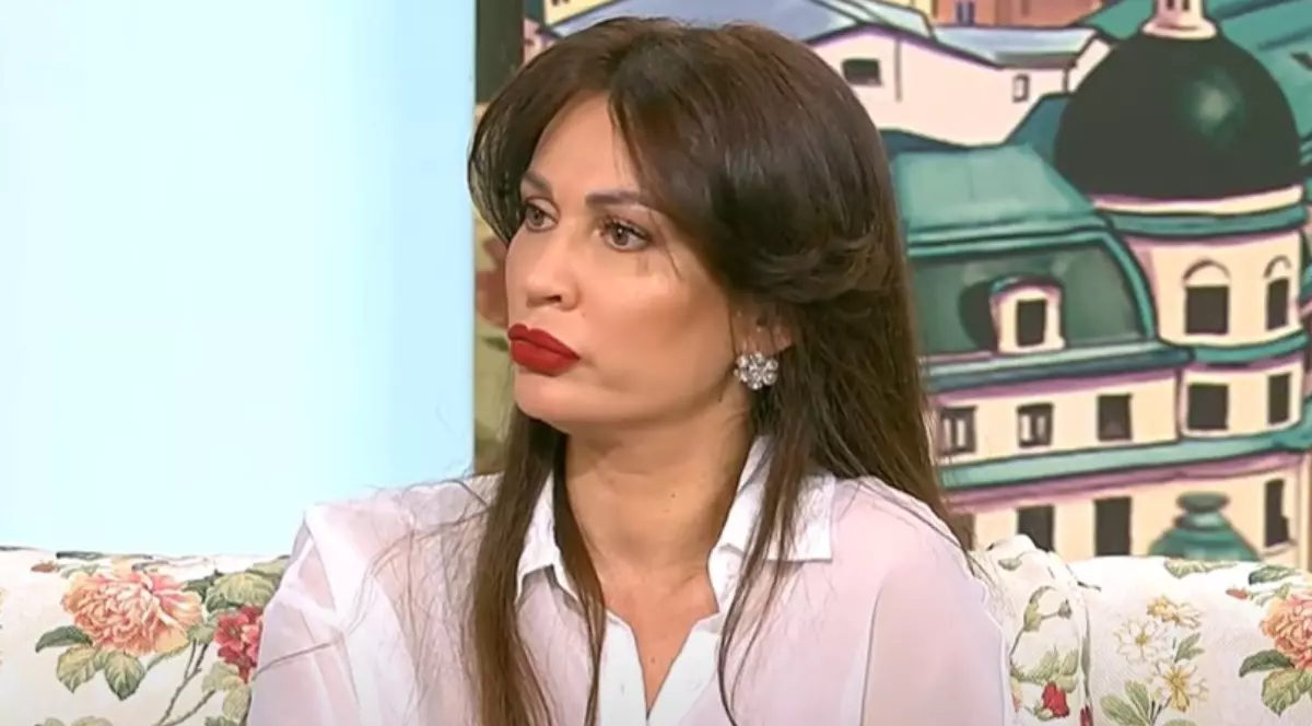 Nicoleta Luciu - La Măruță