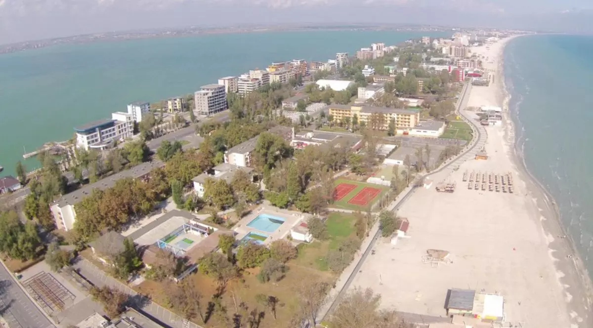 Image: 311585331, License: Rights-managed, Restrictions: , Model Release: no