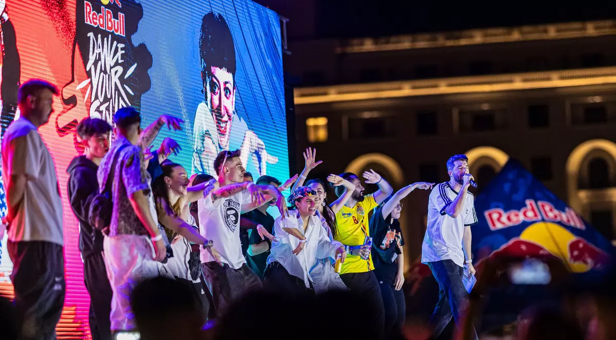 Bucureștiul găzduiește cea de-a cincea ediție a competiției internaționale de street-dance