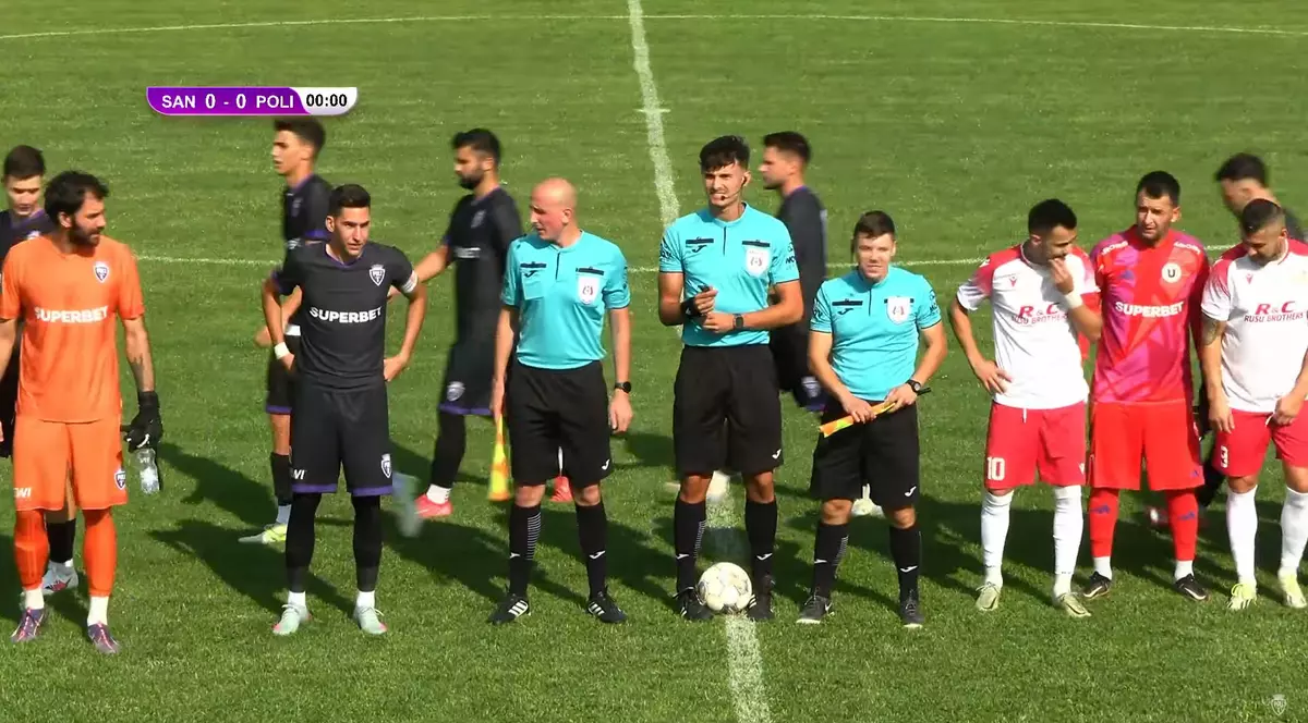 La Timișoara, jucătorii au refuzat momentul de reculegere în memoria lui Ion Iliescu