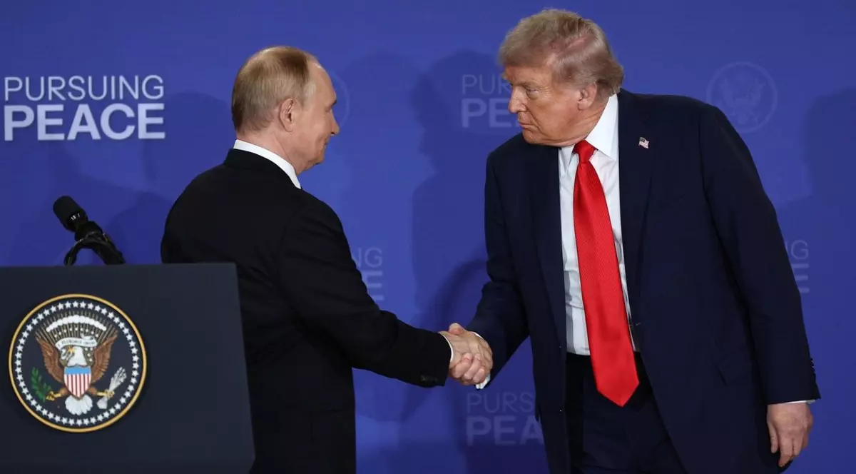 Vladimir Putin și Donald Trump în Alaska