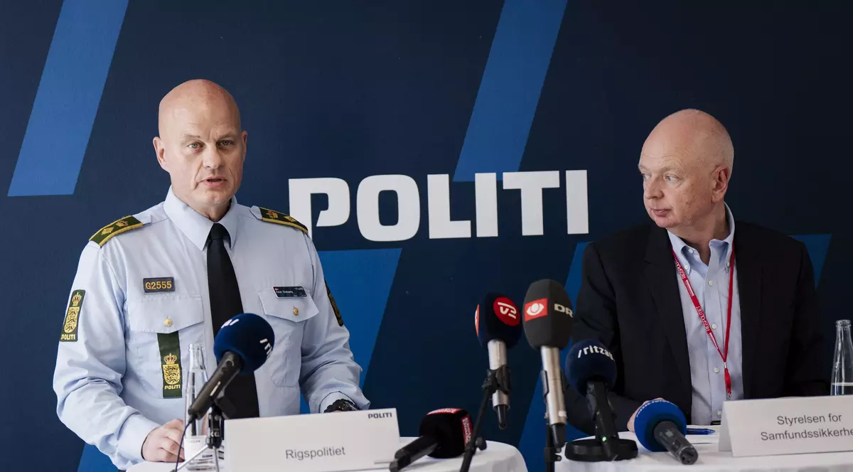 Autoritățile daneze, în alertă după ce mai multe drone suspecte au survolat baza militară Karup. Foto Profimedia