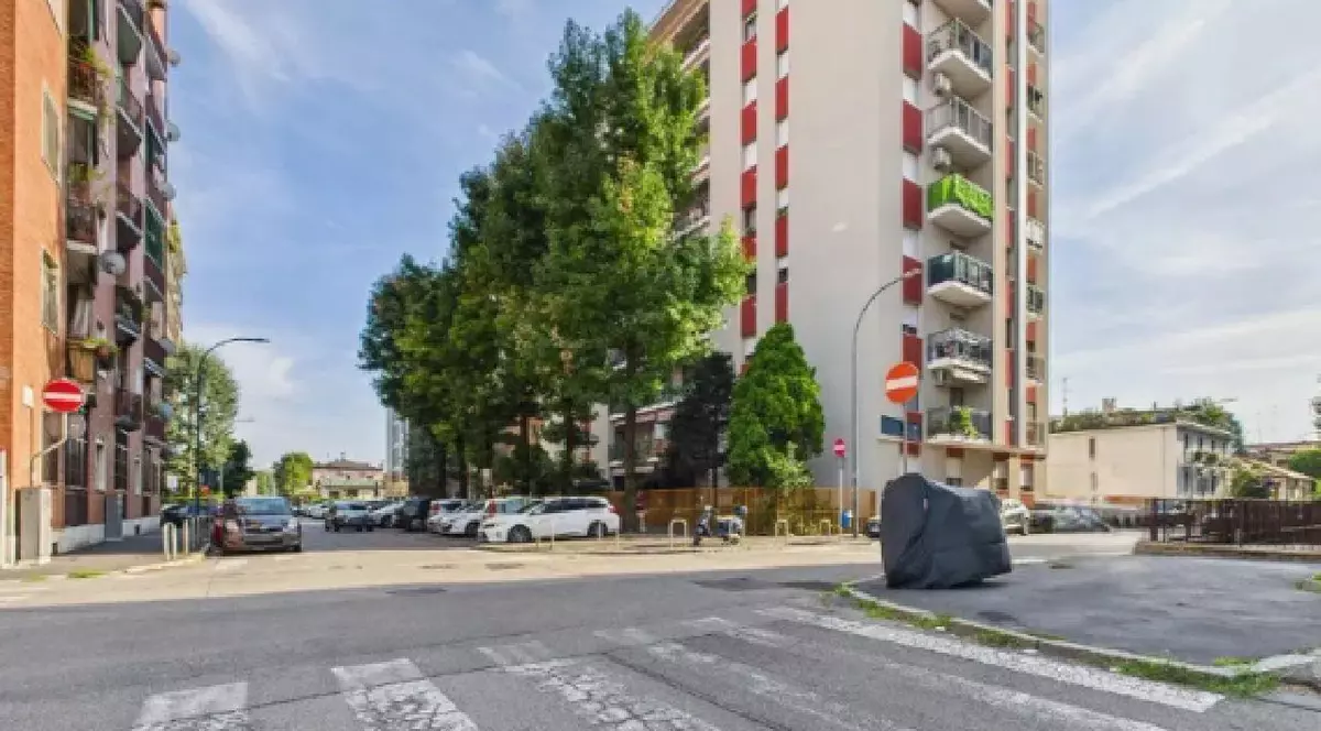 Blocuri din cartierul milanez Baggio. Foto cu caracter ilustrativ: Idealista