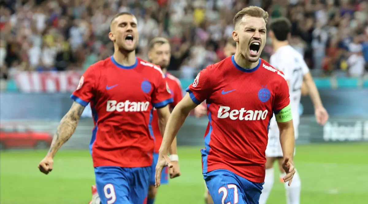 Darius Dumitru Olaru se bucura dupa un gol marcat in meciul de fotbal dintre FCSB si FC Aberdeen, contand pentru Play-Off UEFA Europa League, desfasurat la Arena Nationala din Bucuresti, joi 28 august 2025. © FOTO:Gheorghe Fluster/SPORT PICTURES